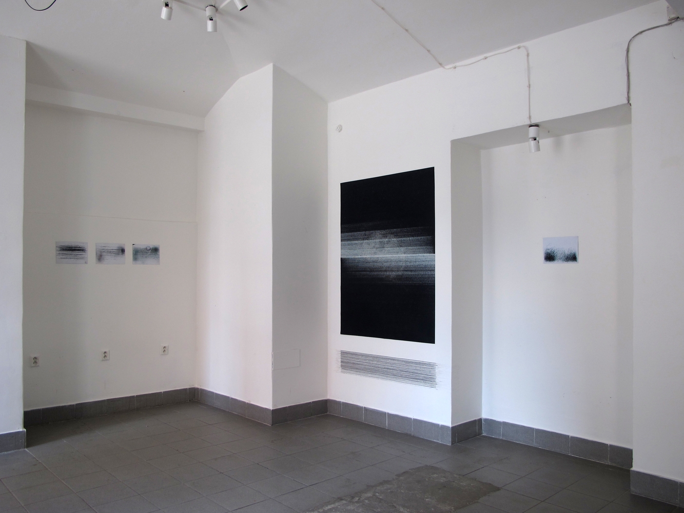 Moon Is Broken, Jedna Dva Tři Gallery, Prague, may 2017